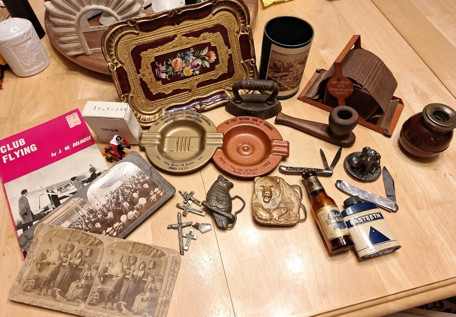 Vintage Grandpa Junk Drawer Collectibles Lot - Nice Items Vintage Grandpa Junk Drawer Collectibles Lot - Nice Items