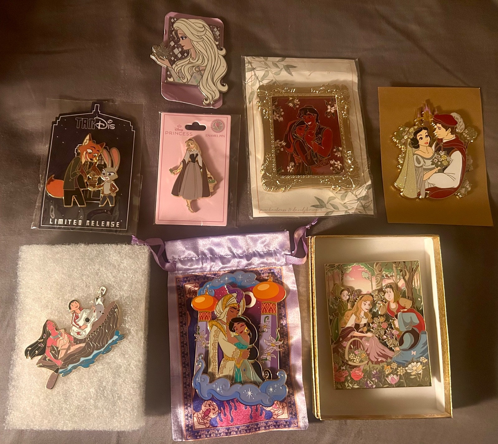 Disney fantasy 8 pin lot. Many limited edition and sold out. Disney fantasy 8 pin lot. Many limited edition and sold out.