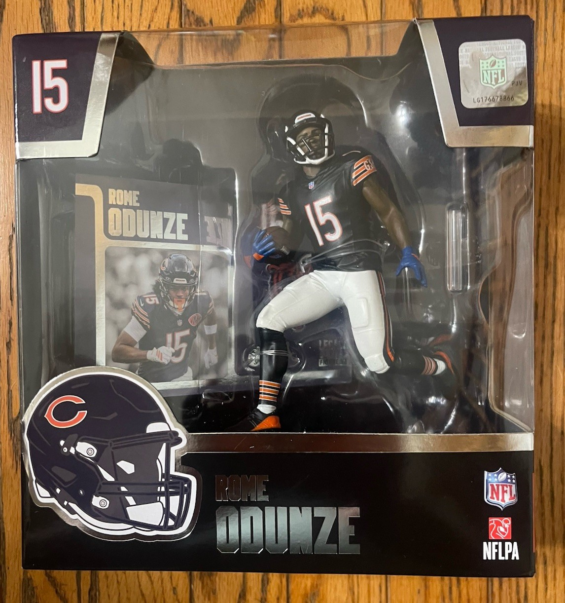Rome Odunze (Chicago Bears) McFarlane NFL 7" Figure Rome Odunze (Chicago Bears) McFarlane NFL 7" Figure