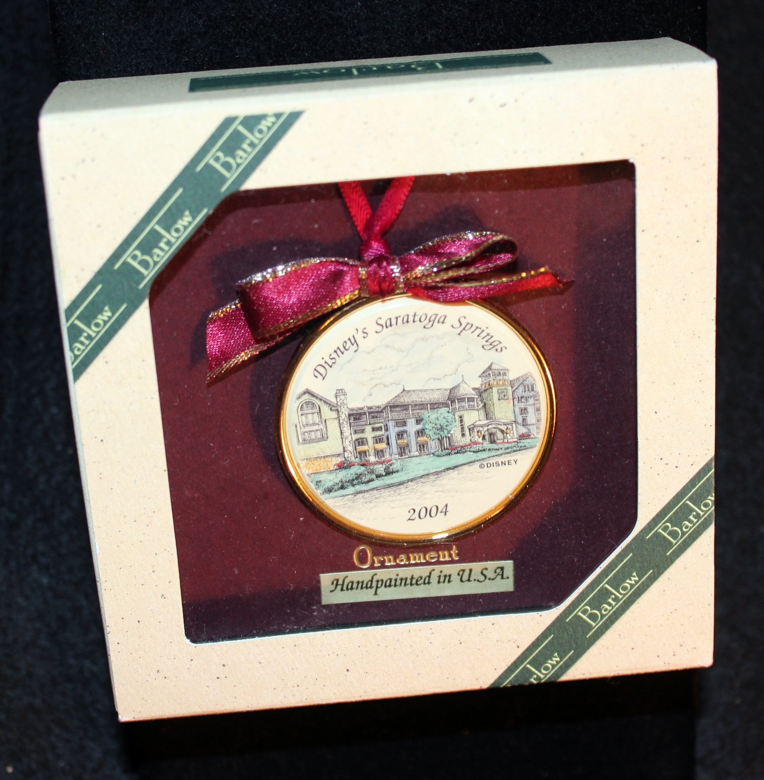 Walt Disney World SARATOGA SPRINGS 2004 Opening Year Boxed Christmas Ornament Walt Disney World SARATOGA SPRINGS 2004 Opening Year Boxed Christmas Ornament