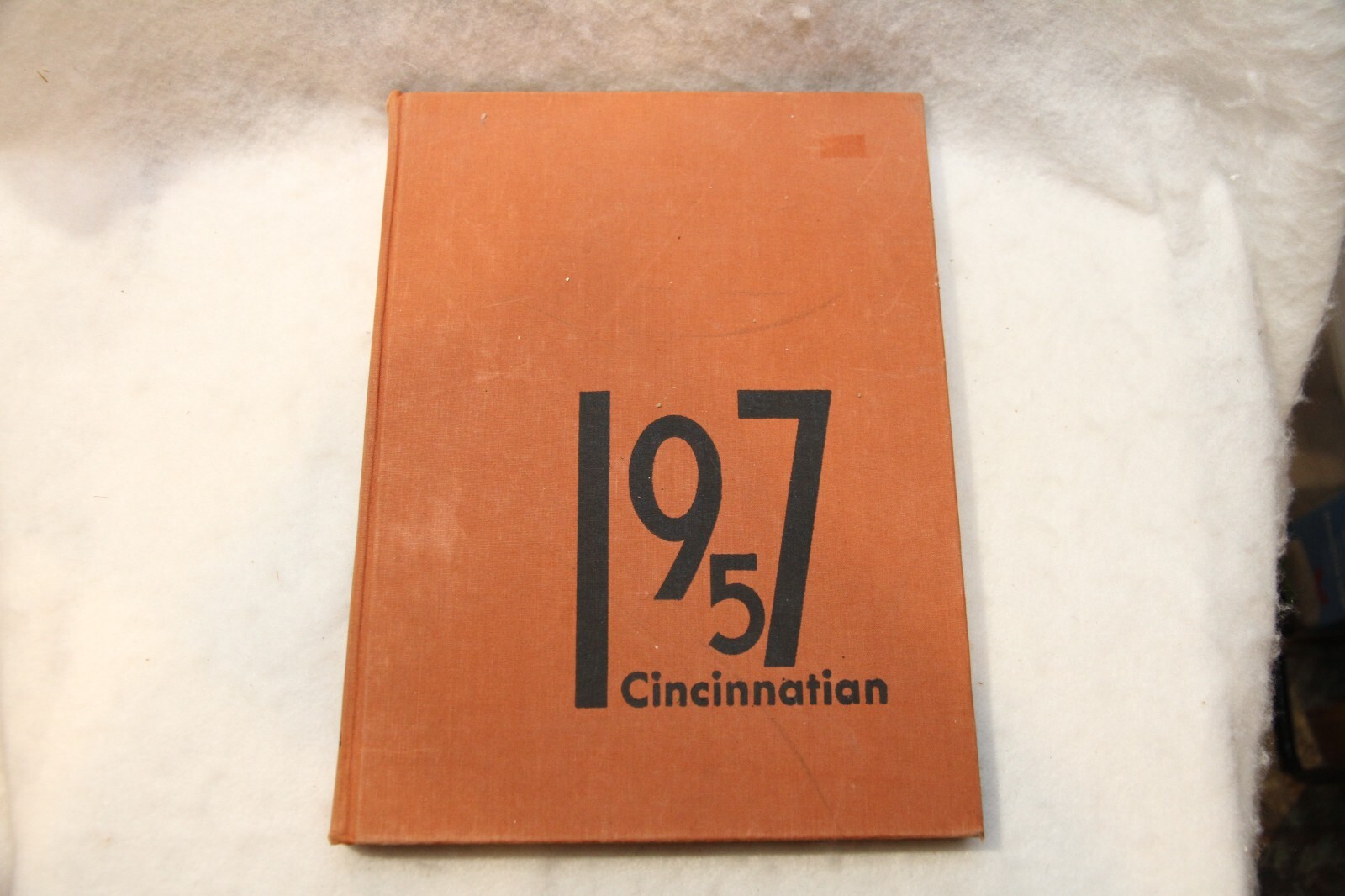 Vintage 1957 Cincinnatian - University of Cincinnati Yearbook w/ OSCAR ROBERTSON