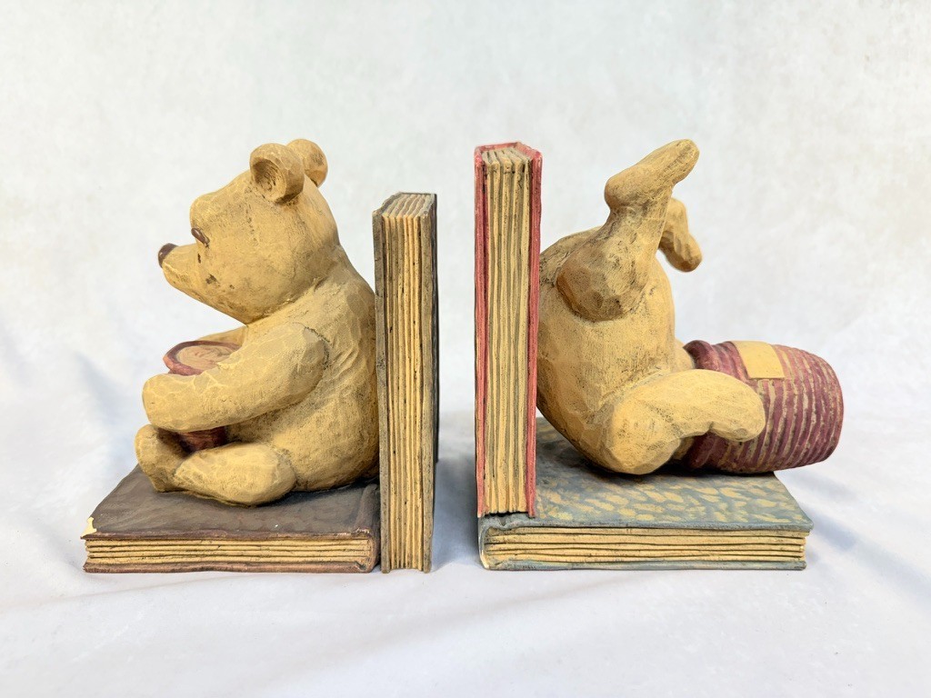 Vtg Winnie The Pooh With Honey Pot On Books Bookends Disney Charpente Classic Vtg Winnie The Pooh With Honey Pot On Books Bookends Disney Charpente Classic