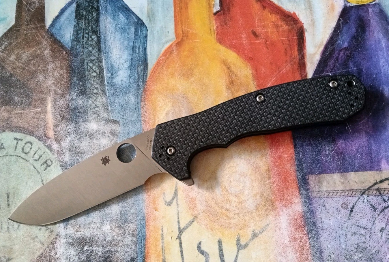 Spyderco Amalgam, Satin S30V Satin Plain Blade, Carbon Fiber/G10 Laminate Handle Spyderco Amalgam, Satin S30V Satin Plain Blade, Carbon Fiber/G10 Laminate Handle
