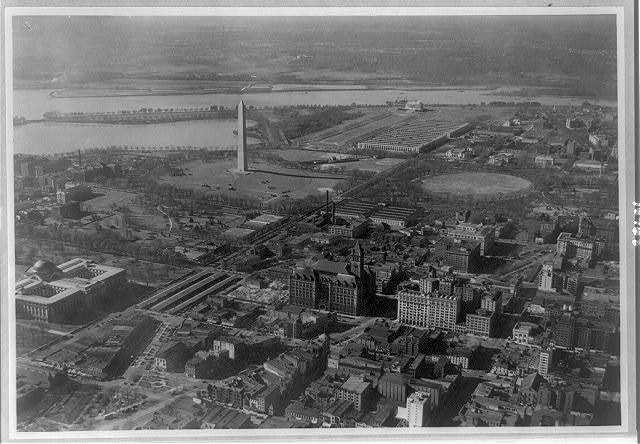 Photo:Washington DC Potomac River Washington Monument Aerial View 1920s Photo:Washington DC Potomac River Washington Monument Aerial View 1920s