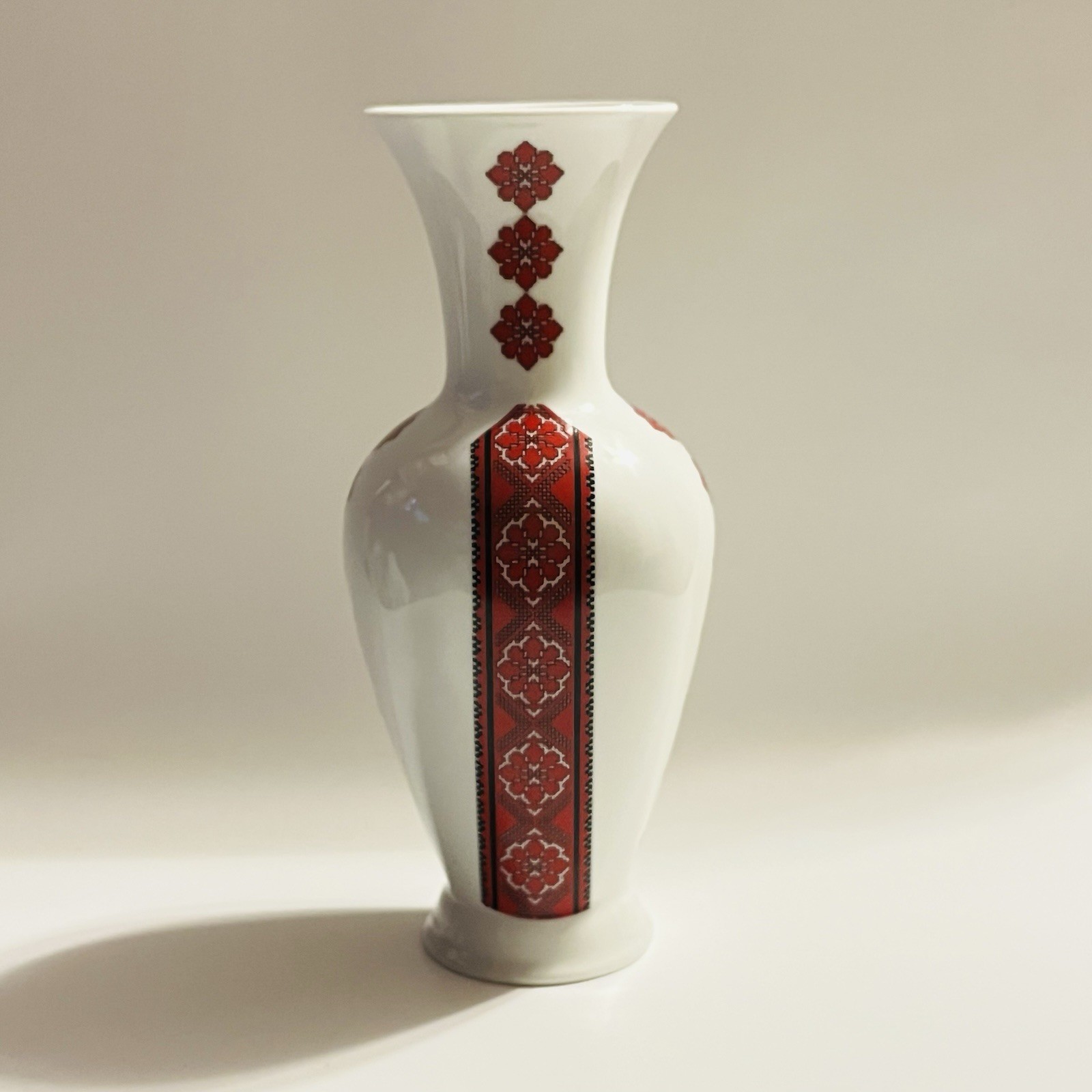 Vtg German Porcelain Vase Red Black Ukrainian Folk Art Cross Stitch 9" H 493/1 Vtg German Porcelain Vase Red Black Ukrainian Folk Art Cross Stitch 9" H 493/1