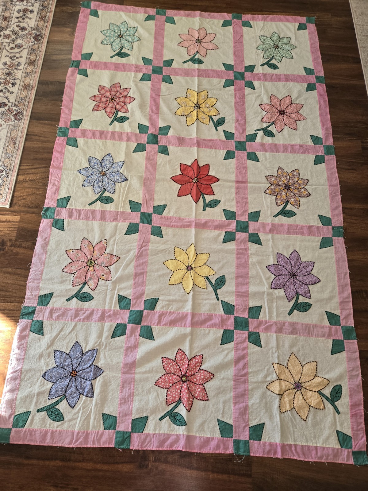 Beautiful Vintage Appliqued Flower Feedsack Quilt Top 54" X 89" Pink Yellow 💗 Beautiful Vintage Appliqued Flower Feedsack Quilt Top 54" X 89" Pink Yellow 💗