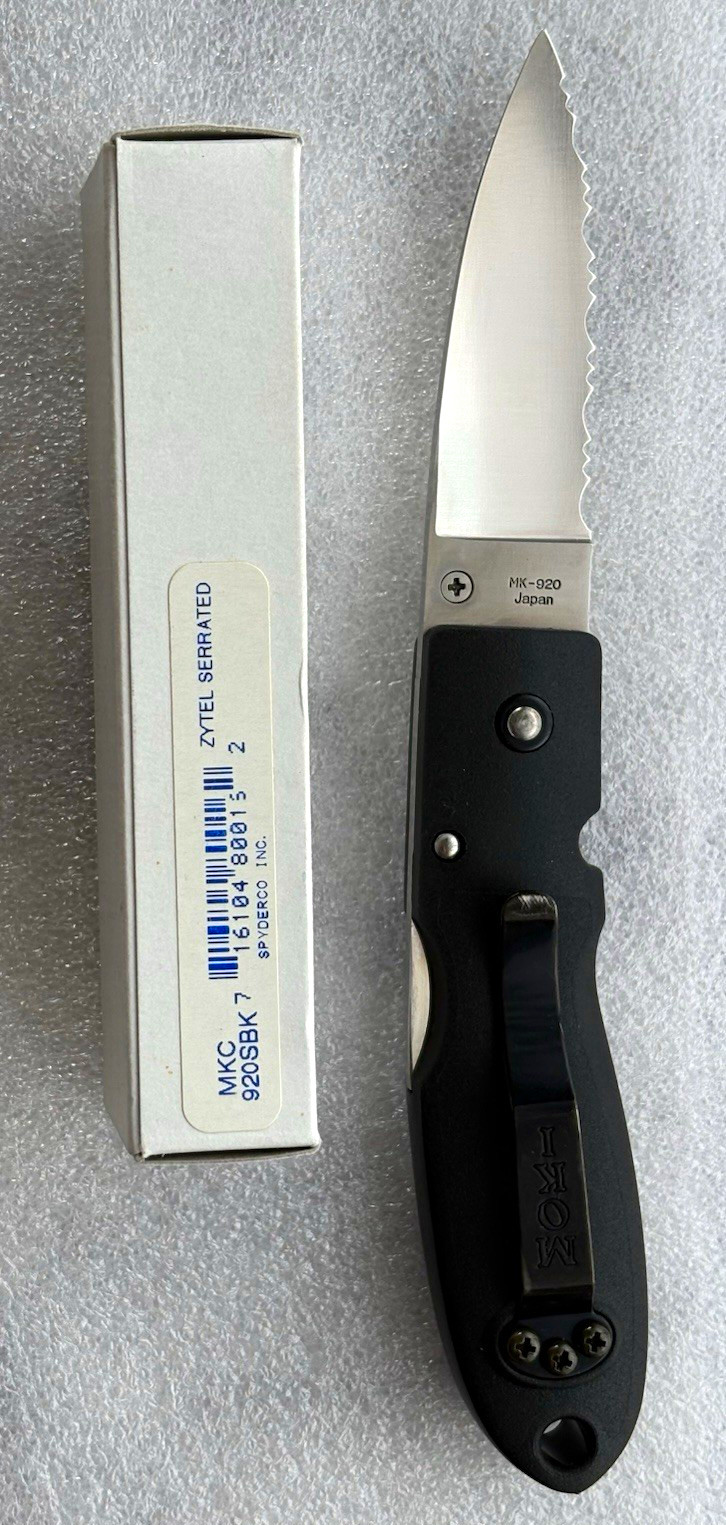 Spyderco 920 SBK Ultra Rare new with original box