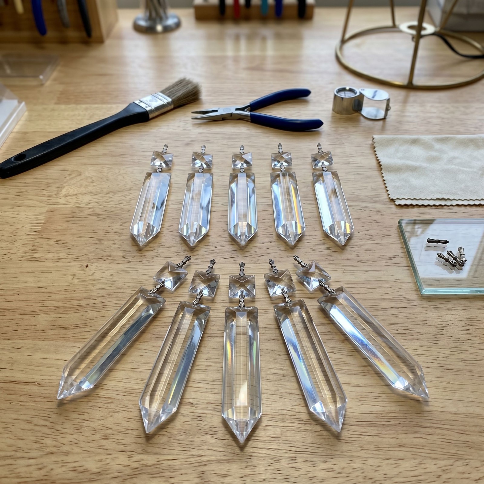 10 PCS, CRYSTAL CHANDELIER PRISM VINTAGE CHANDELIER LAMP PARTS, H: 4.5 " 10 PCS, CRYSTAL CHANDELIER PRISM VINTAGE CHANDELIER LAMP PARTS, H: 4.5 "