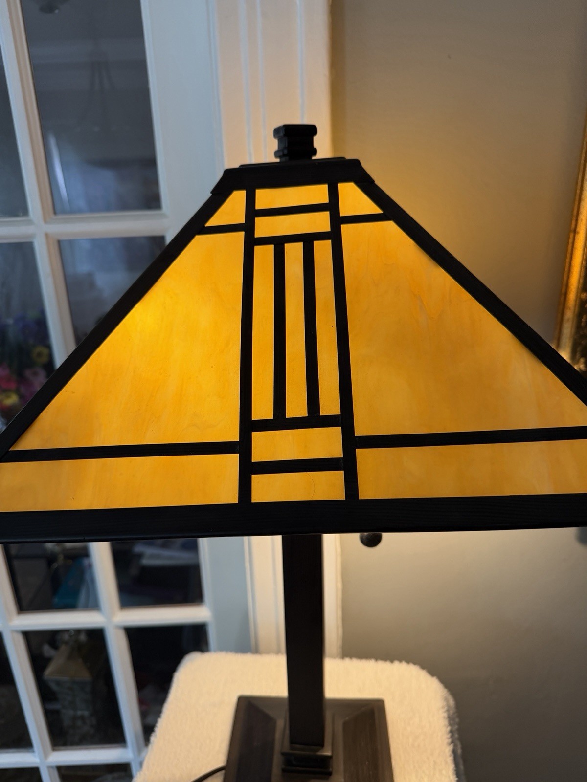 Vintage Mission Style Table Lamp Stained Glass Shaded 2-Light Art and craft Vintage Mission Style Table Lamp Stained Glass Shaded 2-Light Art and craft