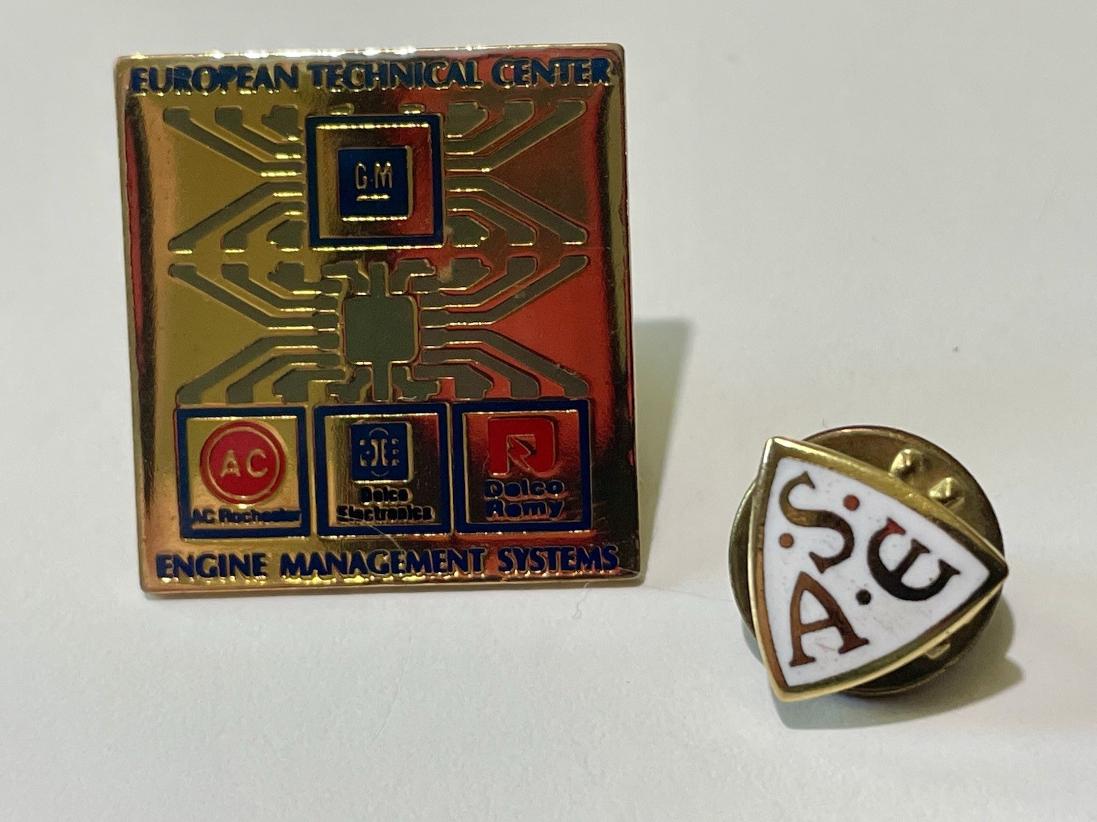 GM European Technical Center Engine Management Systems Pin & Vintage SAE Lot
