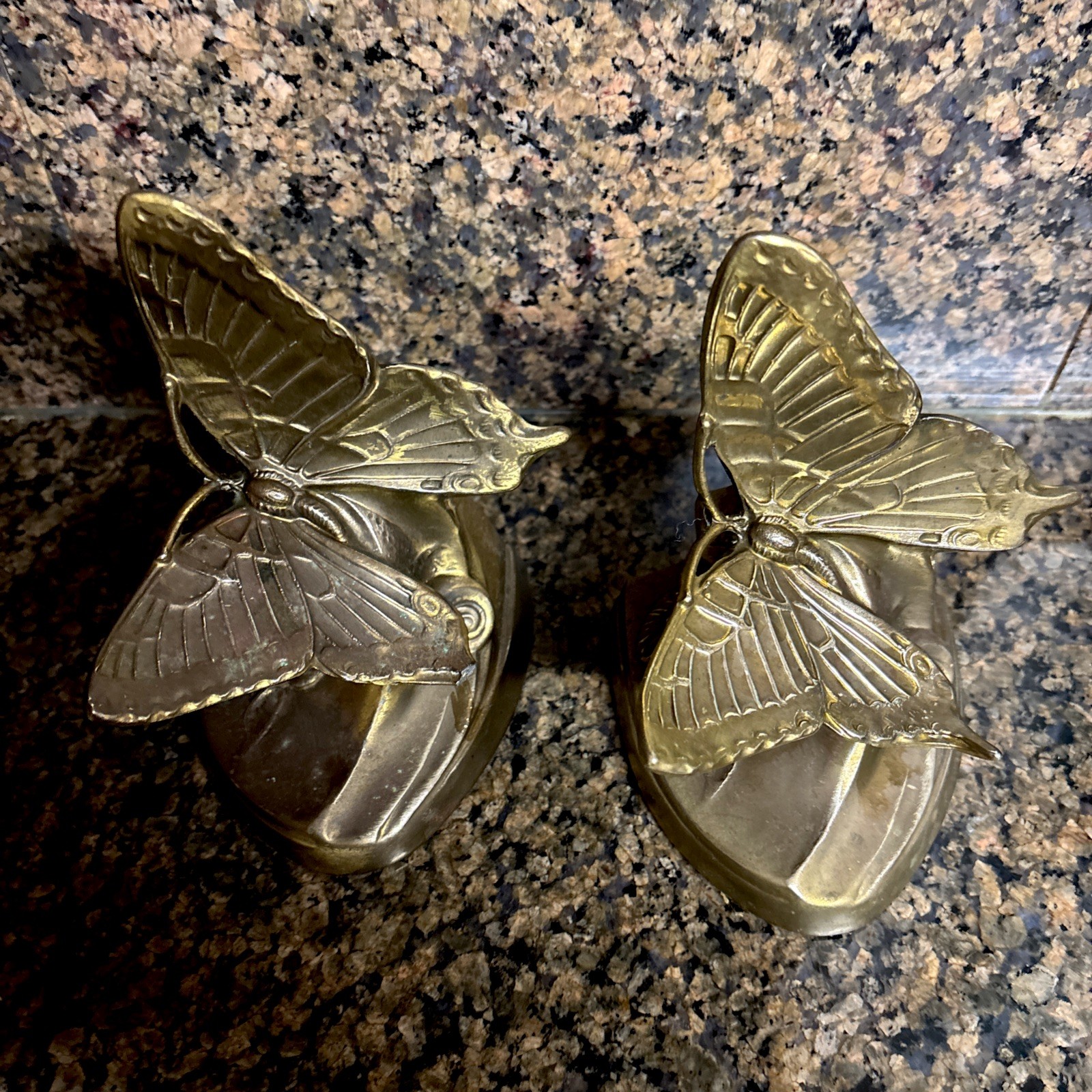 Vintage PM Craftsman Art Nouveau Brass Tone Butterfly Bookends Vintage PM Craftsman Art Nouveau Brass Tone Butterfly Bookends