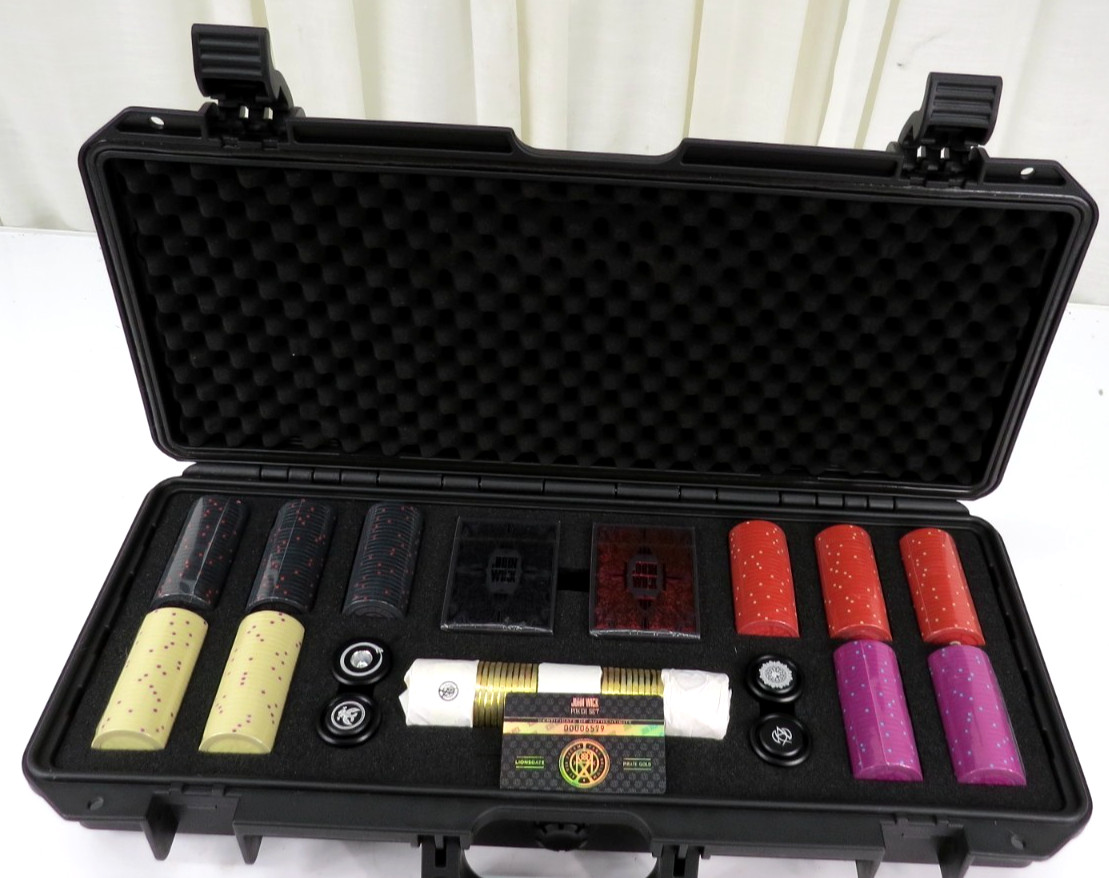 John Wick Collectors Edition Poker Chip Set W/Cards, Case By Pirate Gold New COA John Wick Collectors Edition Poker Chip Set W/Cards, Case By Pirate Gold New COA
