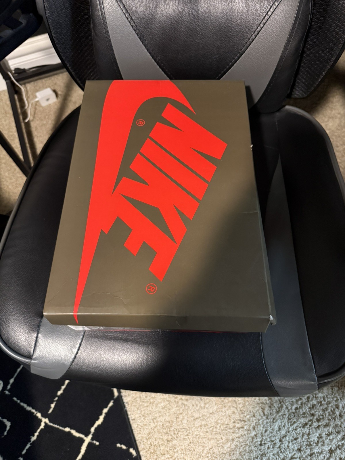 Nike Air Jordan 1 Low Travis Scott Original And Collectible Shoe Box Only 10 1\2 Nike Air Jordan 1 Low Travis Scott Original And Collectible Shoe Box Only 10 1\2
