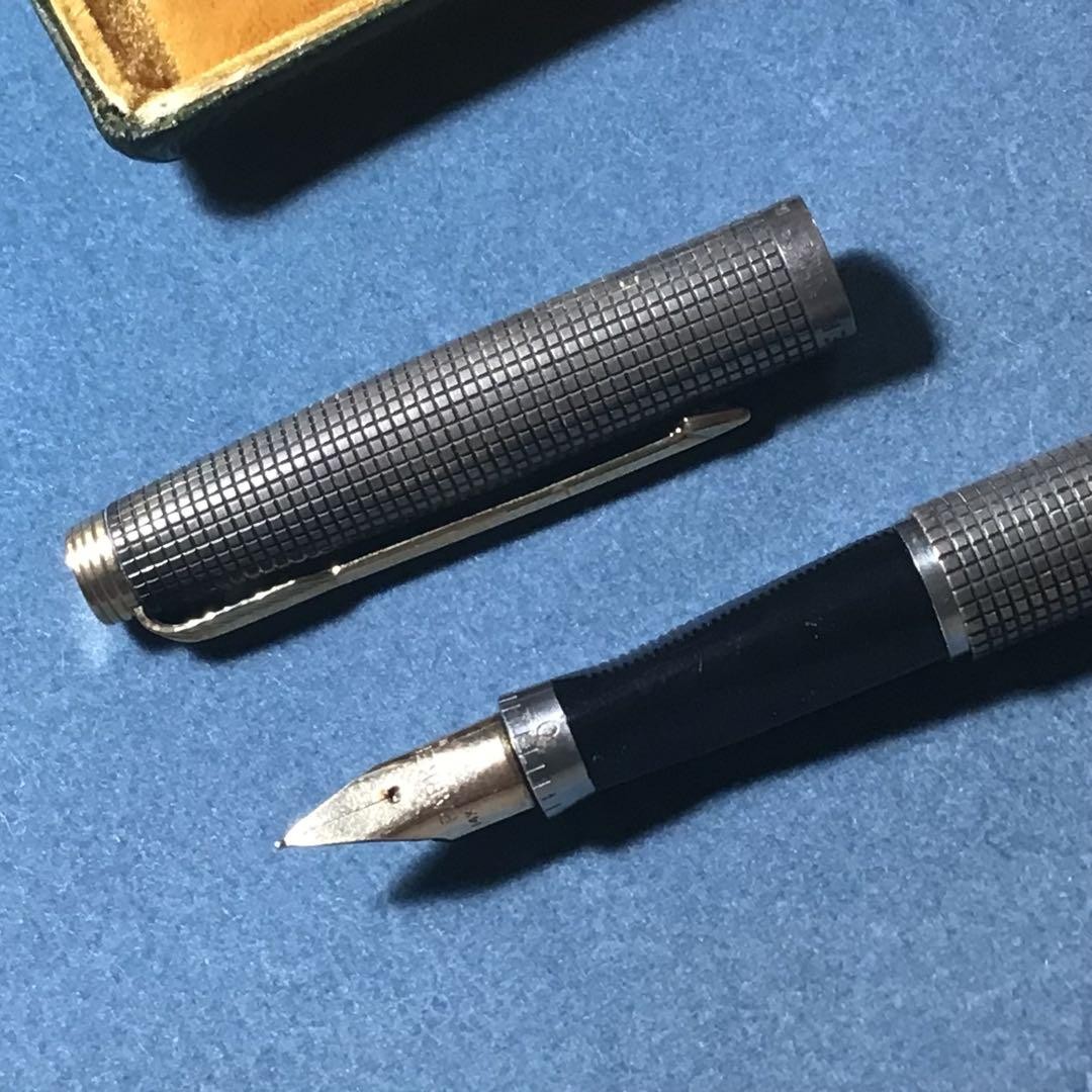 Excellent PARKER 75 Fountain Pen Sterling Silver 14K Gold Nib