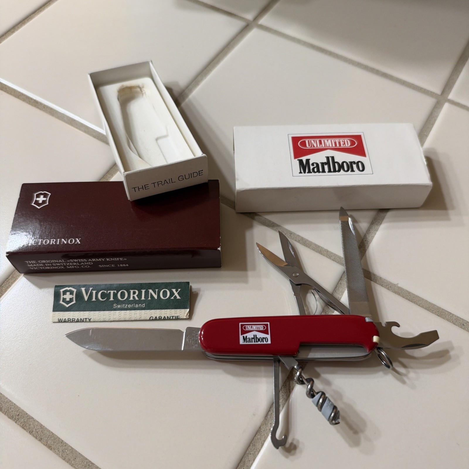 Victorinox 91mm The Trail Guide Marlboro Edition Swiss Army Knife Rare Vintage 