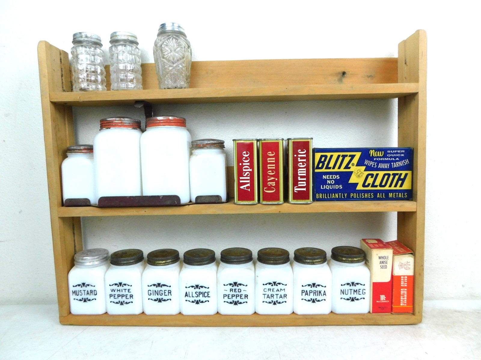 Vintage Lot Antique Milk Glass DOVE Spice Jar Bottles w Rack Misc LOT Vintage Lot Antique Milk Glass DOVE Spice Jar Bottles w Rack Misc LOT