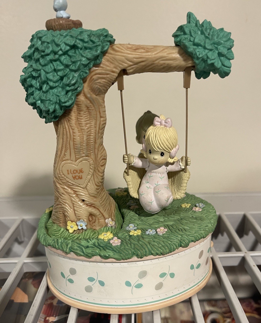 Vintage Precious Moments “Always” Animated Musical Swing Music Box WORKING Vintage Precious Moments “Always” Animated Musical Swing Music Box WORKING