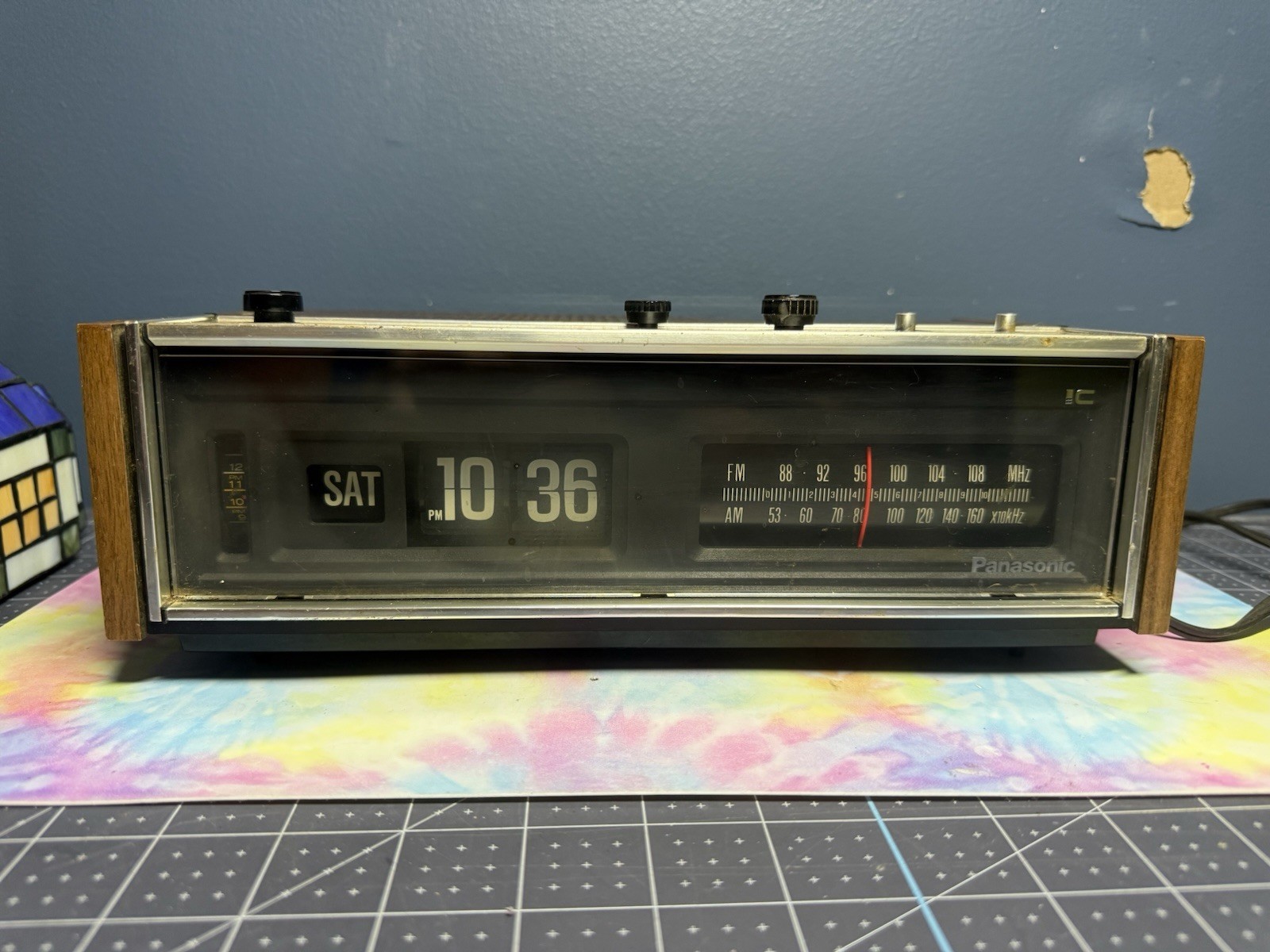 Vintage 1970's Panasonic Model RC-7053 FM-AM Flip Time Clock Radio Works Vintage 1970's Panasonic Model RC-7053 FM-AM Flip Time Clock Radio Works