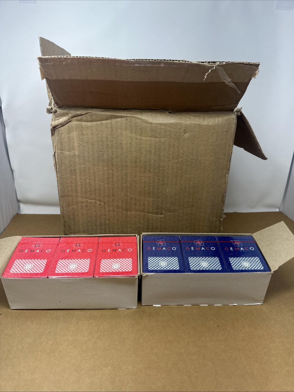 Gemaco Casino Paper Playing Cards Lot 132 Sealed Decks Red Blue New Old Stock Gemaco Casino Paper Playing Cards Lot 132 Sealed Decks Red Blue New Old Stock