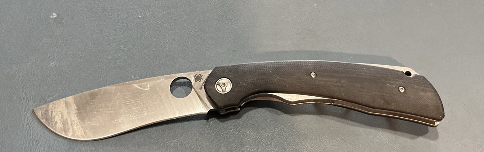 SPYDERCO Nati Amor Subvert Folding, Carbon Fiber Handles, Sprint Run, C239CFP SPYDERCO Nati Amor Subvert Folding, Carbon Fiber Handles, Sprint Run, C239CFP