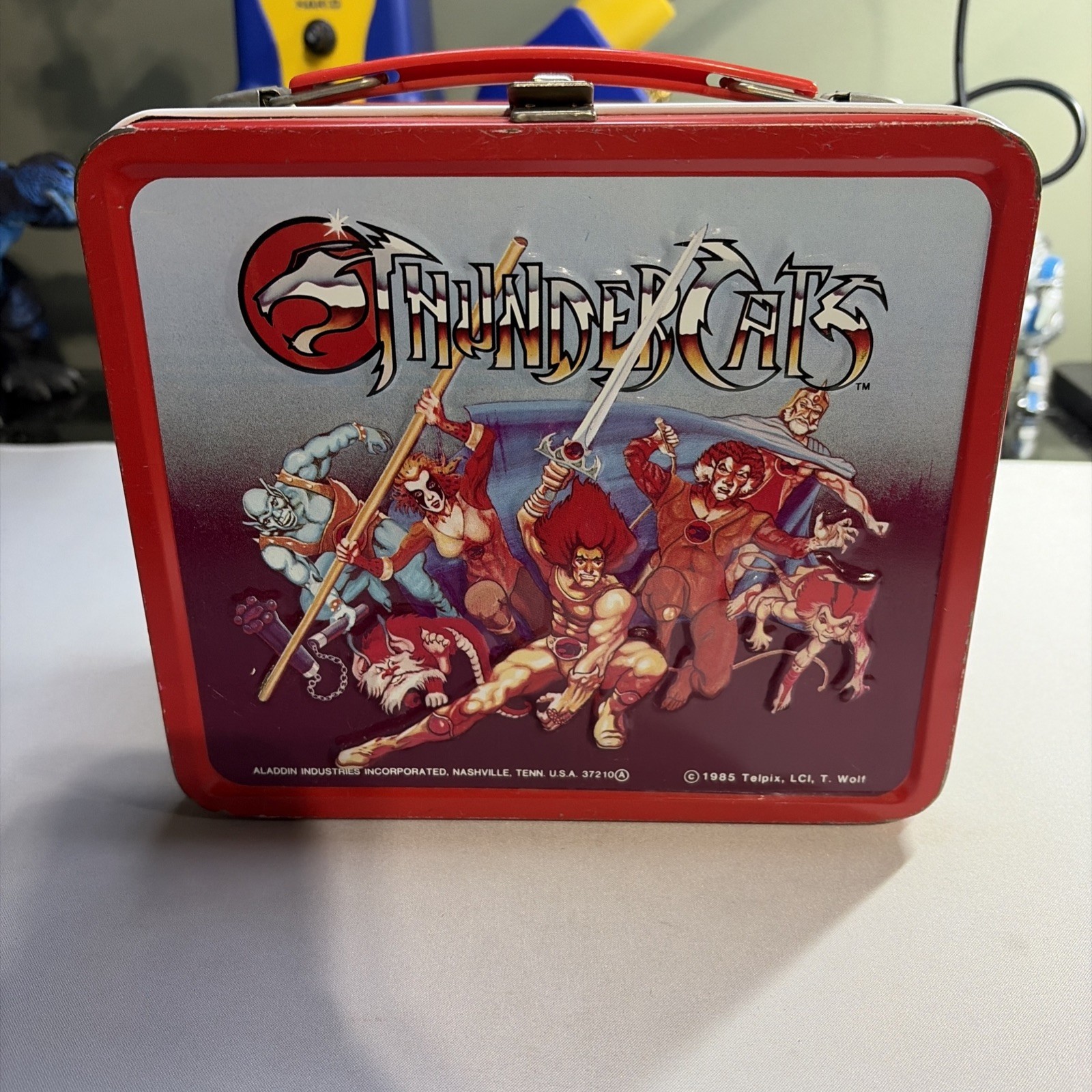 Vintage 1985 ThunderCats Aladdin Industries Metal Lunch Box