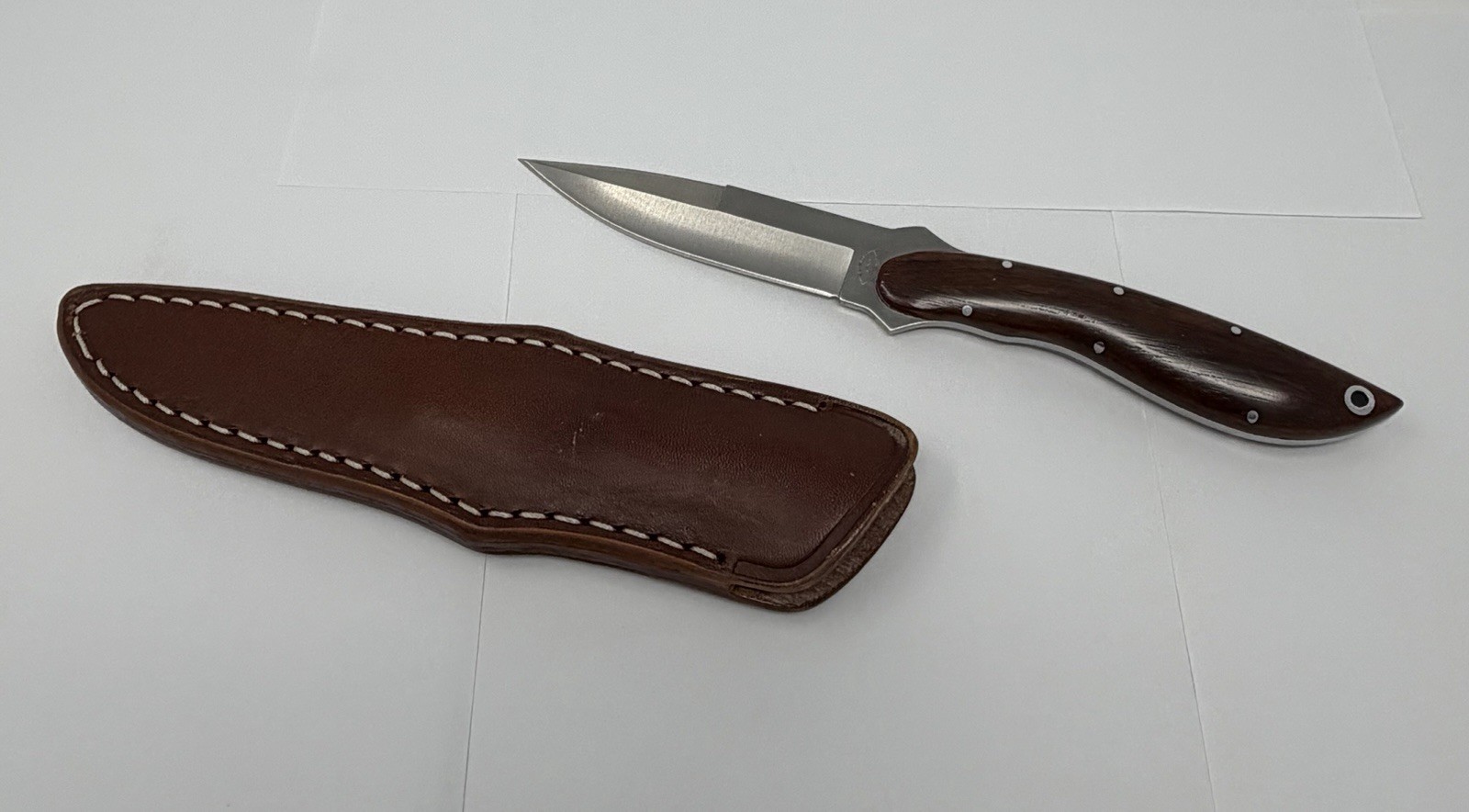 L. C. Smith Dallas Texas Custom Unused Knife With Sheath LC Smith L. C. Smith Dallas Texas Custom Unused Knife With Sheath LC Smith
