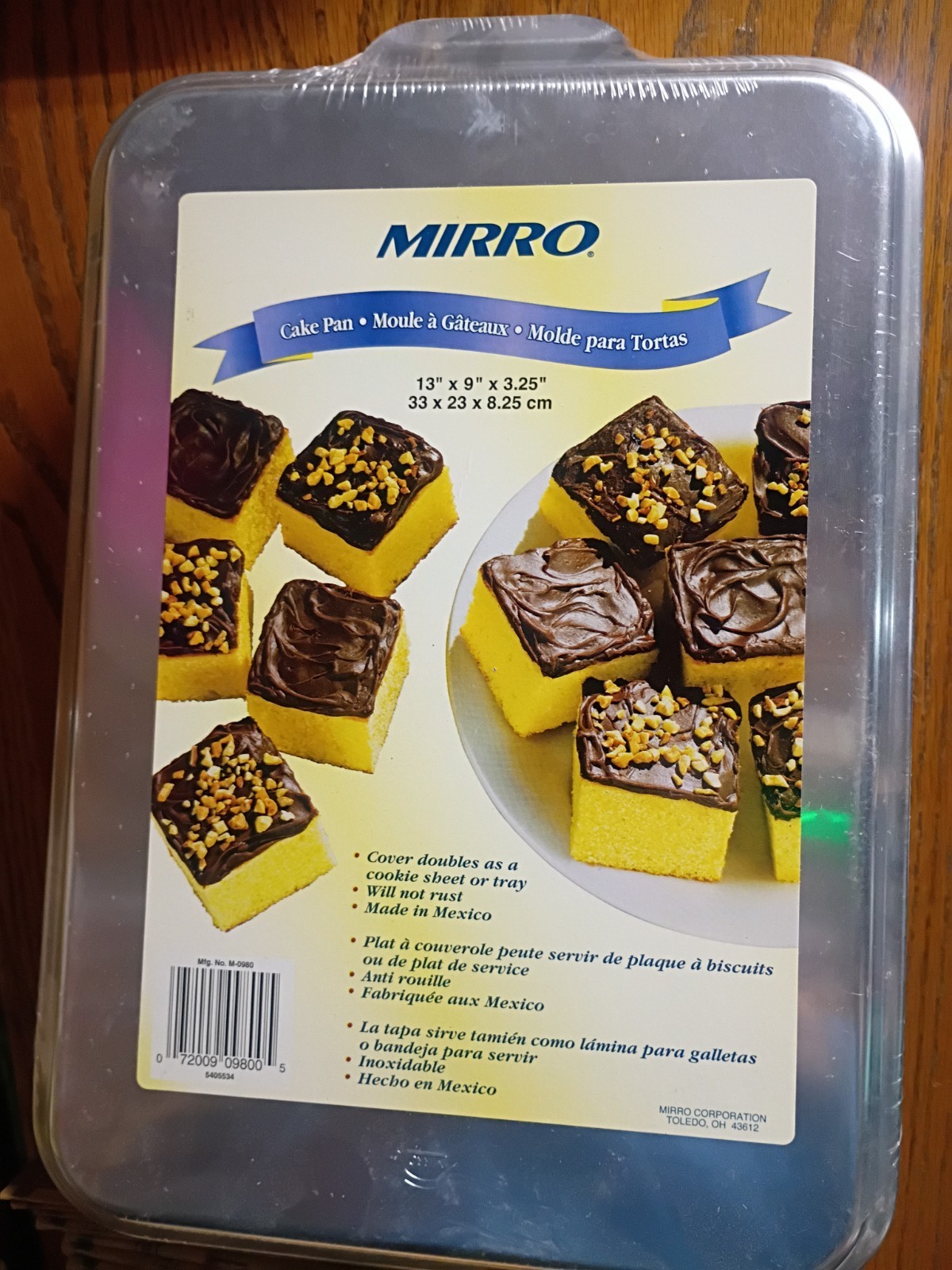MIRRO Vintage Aluminum Cake Pan with Snap On Lid Cover Approx  13" X 9"