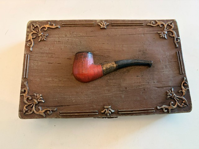 Vintage 6 1/2" x 4" Faux Tobacco pipe kit resin display box Rare Find Great gift Vintage 6 1/2" x 4" Faux Tobacco pipe kit resin display box Rare Find Great gift