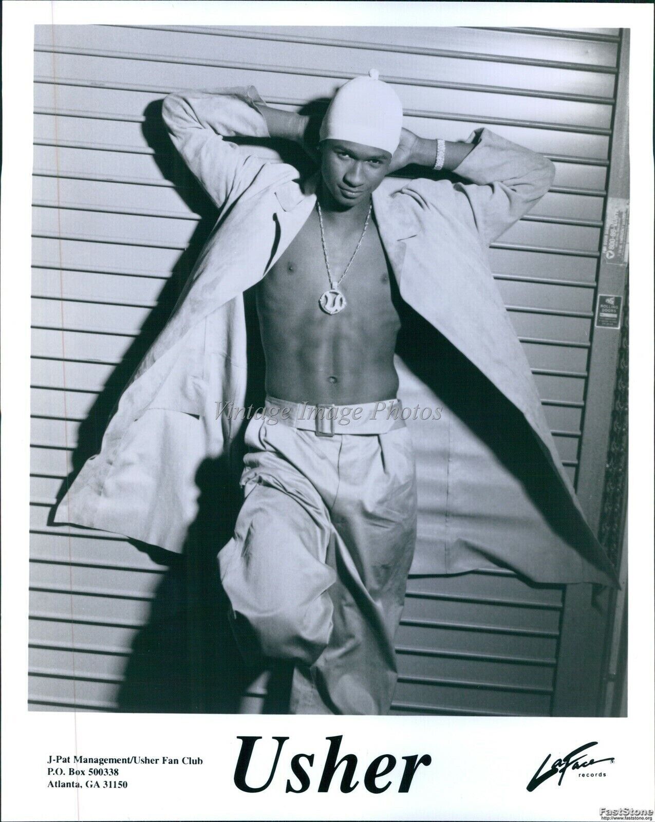 Vintage Usher Singer Songwriter Actor Dancer Laface Records Musician Photo 8X10
