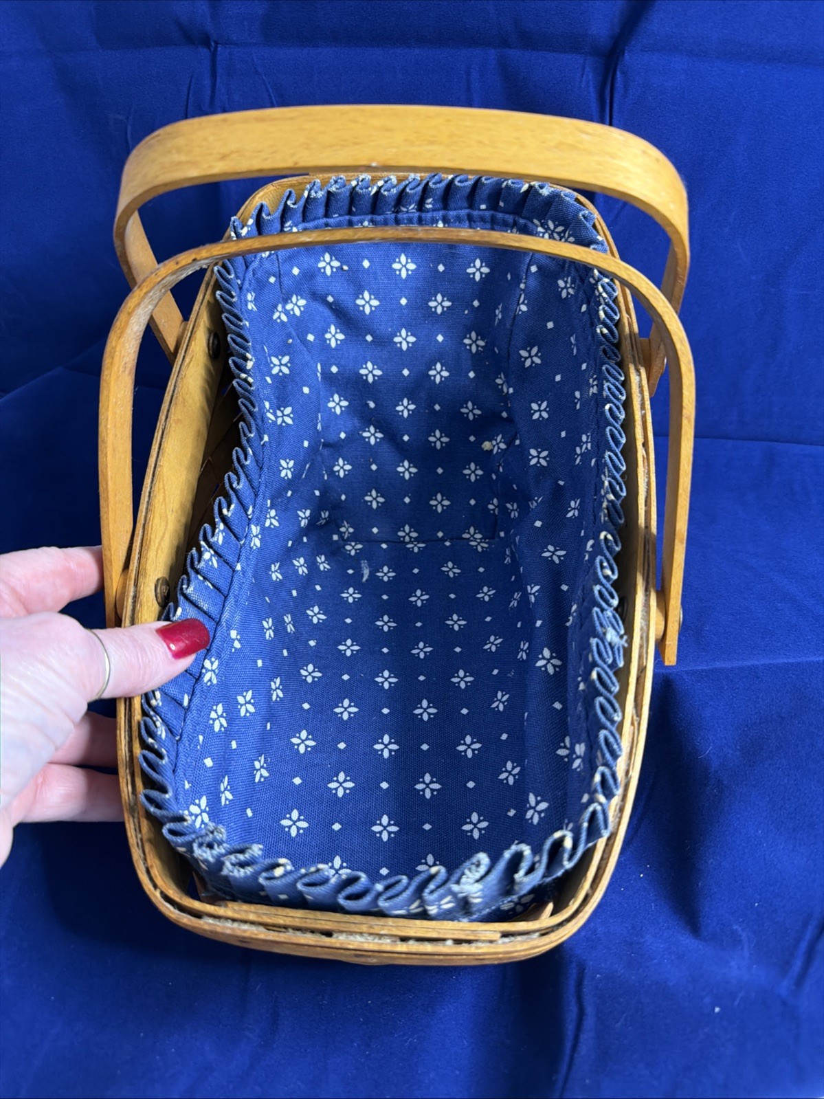 Longaberger Medium Slanted Vegetable Basket w/2 Handles. Blue Liner, No Divider Longaberger Medium Slanted Vegetable Basket w/2 Handles. Blue Liner, No Divider