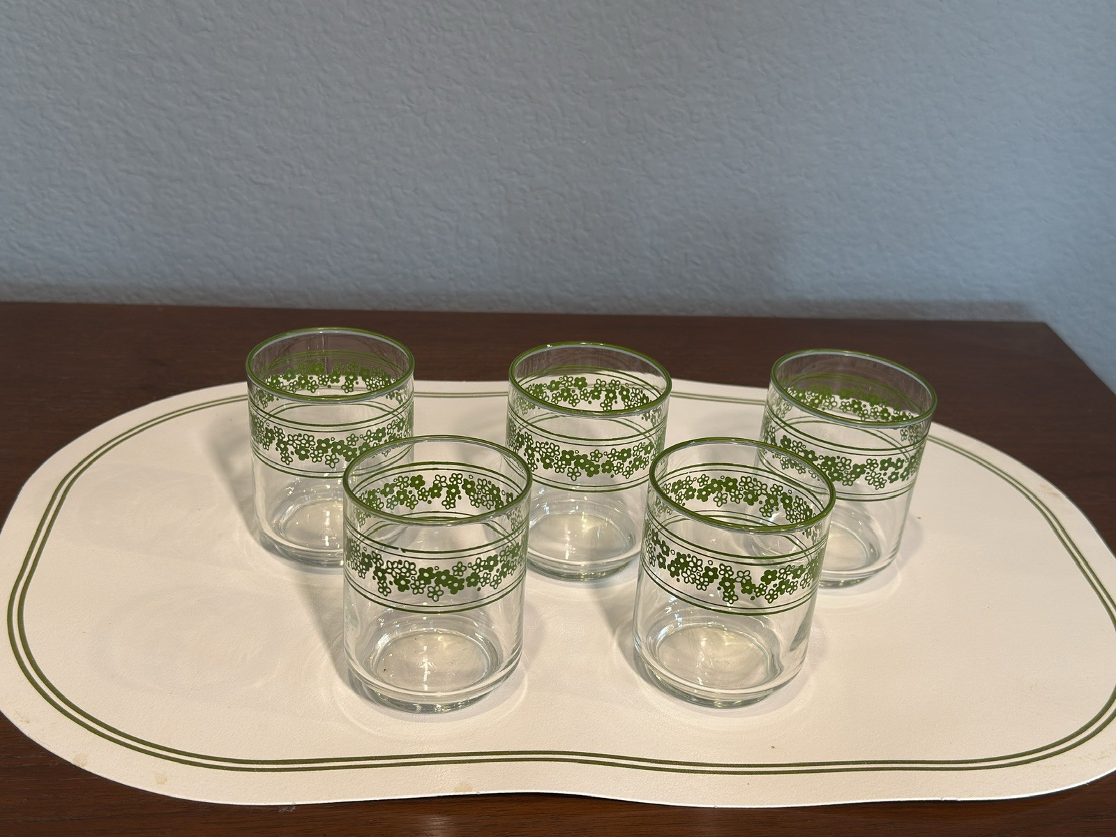 Corelle Libbey Spring Blossom Crazy Daisy set of 5 Juice Glasses 5oz MINT Corelle Libbey Spring Blossom Crazy Daisy set of 5 Juice Glasses 5oz MINT