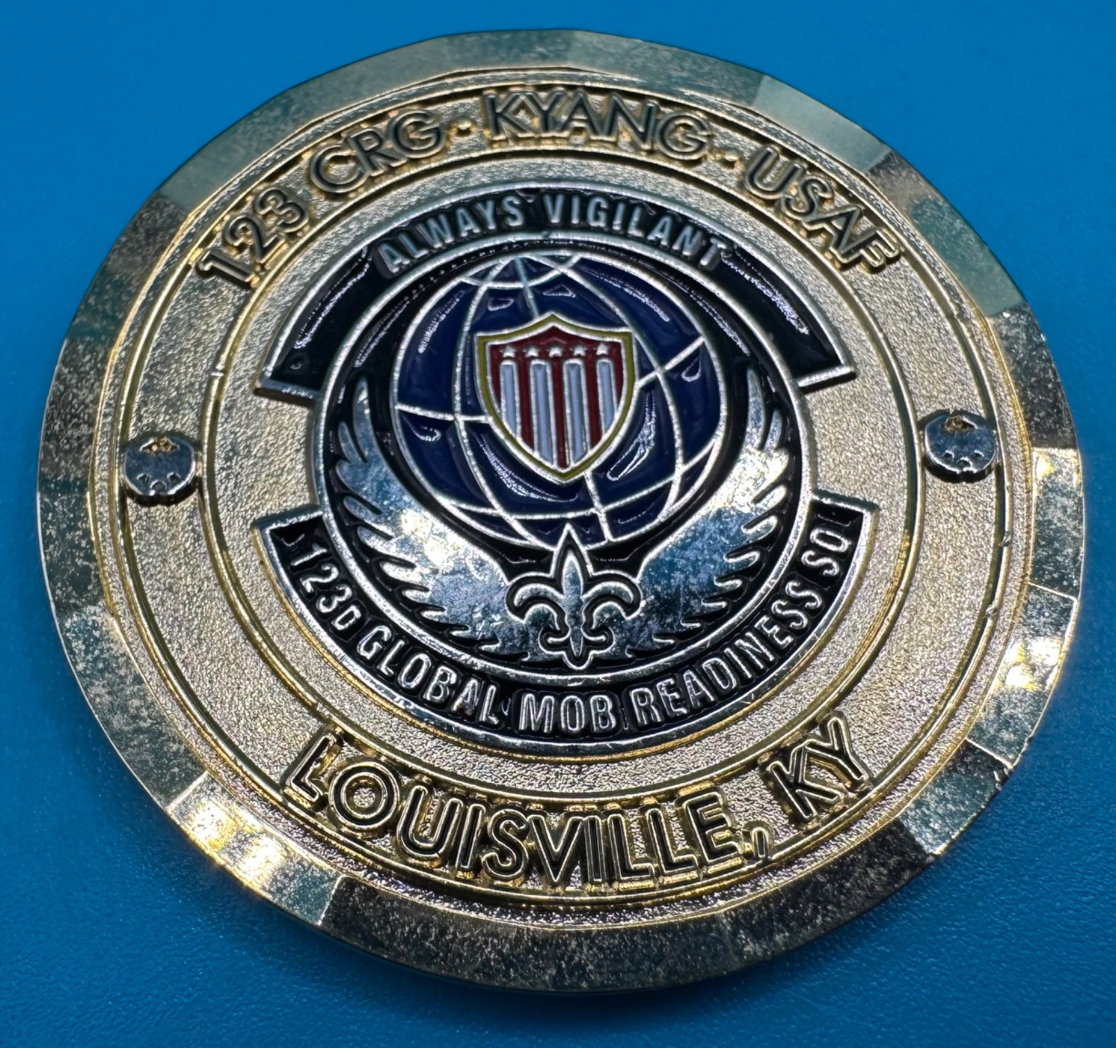 USAF Kentucky Air National Guard 123d Global MOB Readiness CDR Challenge Coin USAF Kentucky Air National Guard 123d Global MOB Readiness CDR Challenge Coin