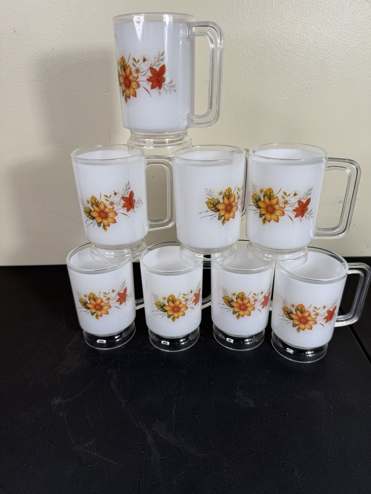 Vintage MCM 60s SKI Plastic Cups Set Of 8 Flowers Hong Kong 723D Picnic Summer