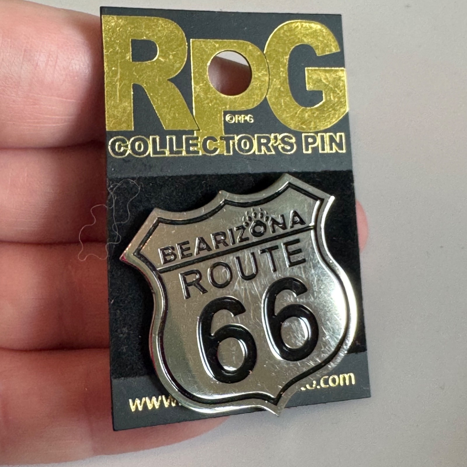 Bearizona Route 66 Shield Lapel Pin RPG Collectors Silver Tone NOS New on Card Bearizona Route 66 Shield Lapel Pin RPG Collectors Silver Tone NOS New on Card