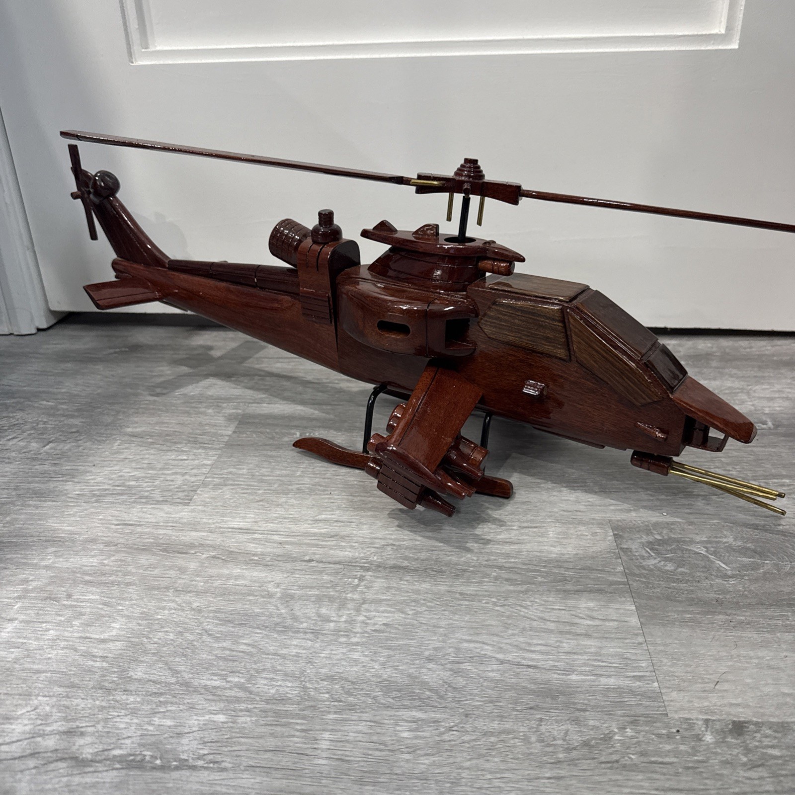 AH-64 Apache Attack Helicopter 22” Handcrafted Mahogany Wood Military Model * AH-64 Apache Attack Helicopter 22” Handcrafted Mahogany Wood Military Model *