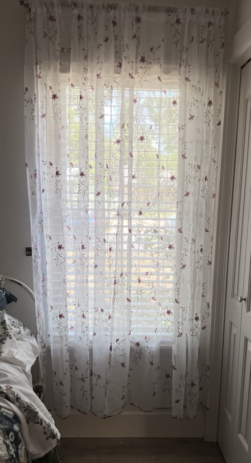 2 Panel Sheer Floral Embroidered Curtains White 85 X54 2 Panel Sheer Floral Embroidered Curtains White 85 X54