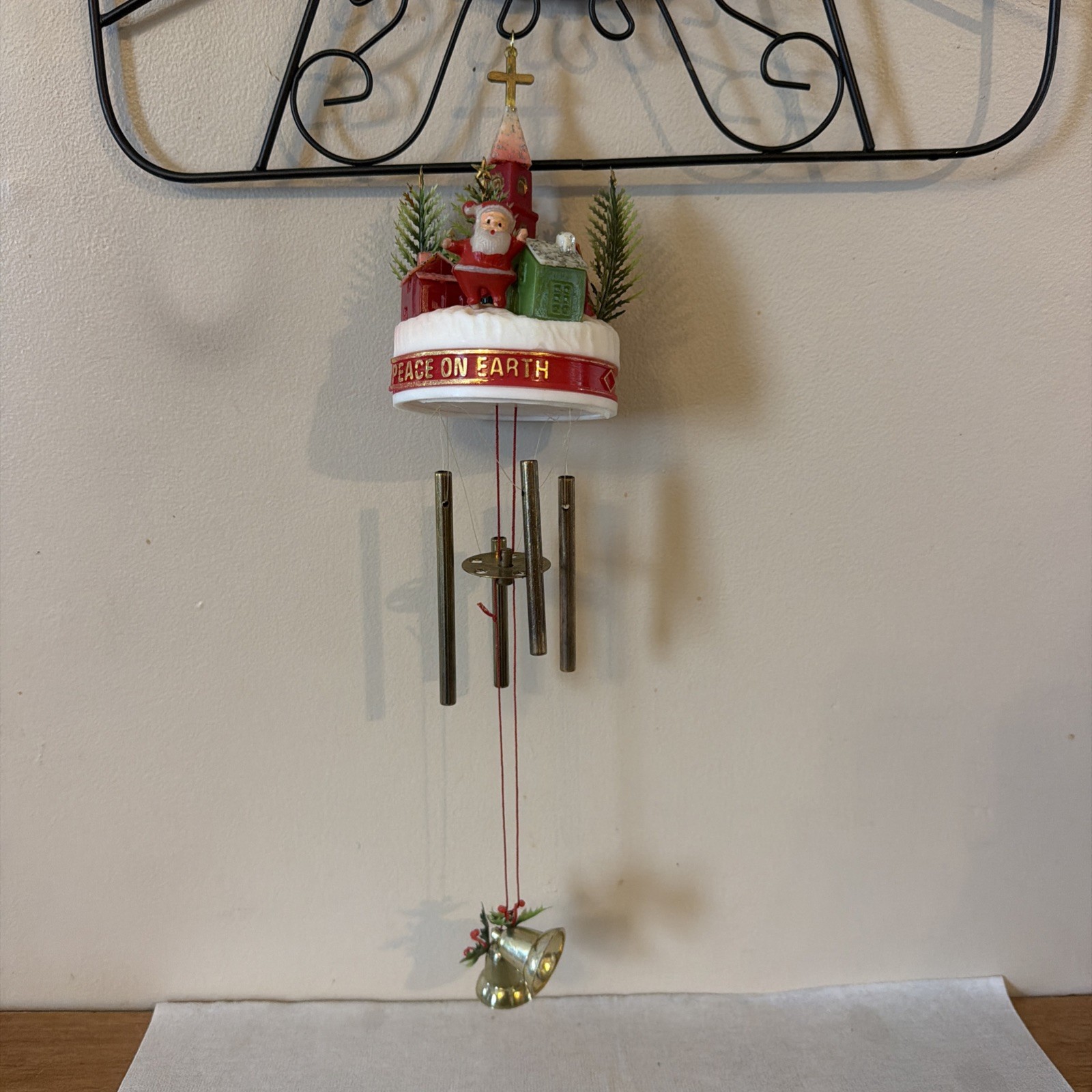 Vintage 1976 J.S.N.Y. Christmas Village Windchimes - Kitschy Made in Hong Kong Vintage 1976 J.S.N.Y. Christmas Village Windchimes - Kitschy Made in Hong Kong