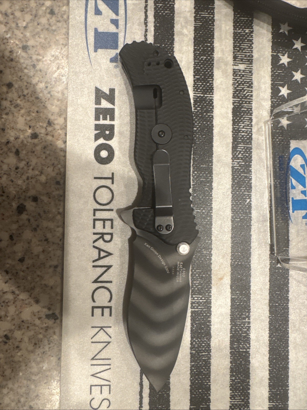 Zero Tolerance 0303 New Without Box Pouch Only Authorized Dealer Zero Tolerance 0303 New Without Box Pouch Only Authorized Dealer