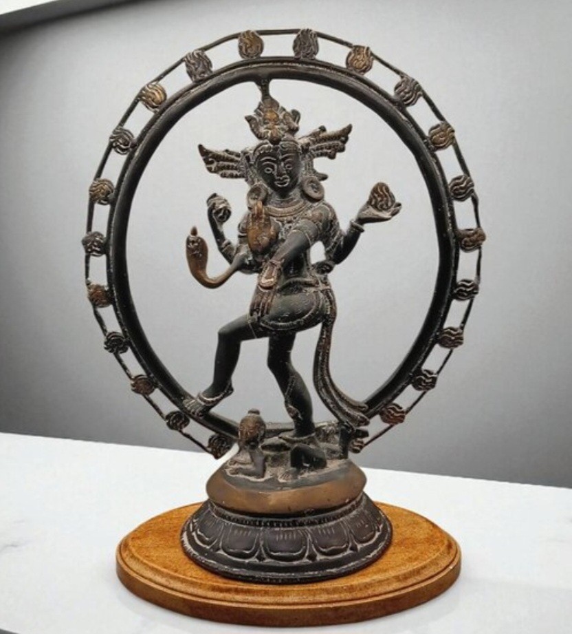 Vintage Indian Hindu Bronze Dancing Shiva Nataraja; Lord of Dance Statue 12" H Vintage Indian Hindu Bronze Dancing Shiva Nataraja; Lord of Dance Statue 12" H
