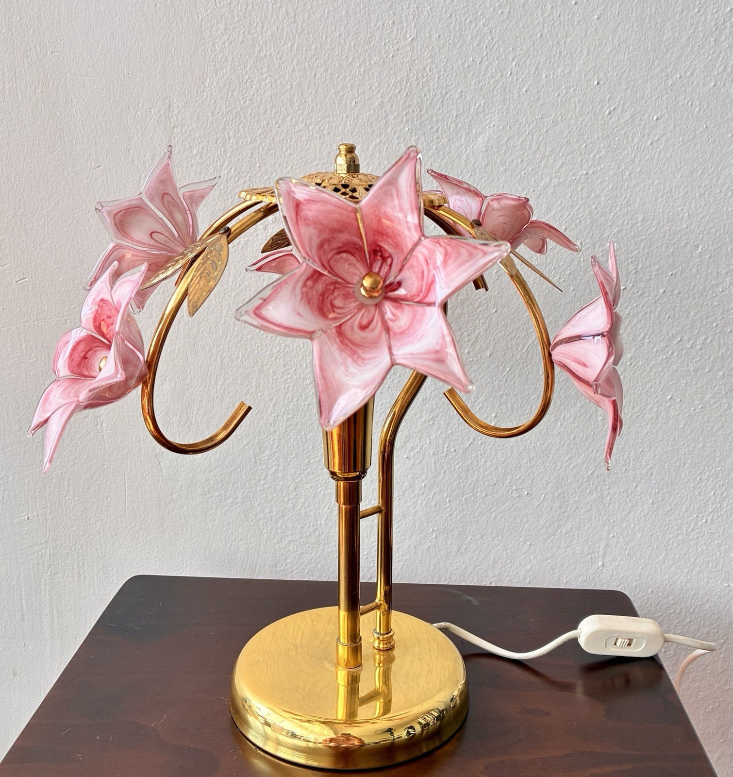 Vintage Table Lamp Murano Pink Glass Floral 1980s Vintage Table Lamp Murano Pink Glass Floral 1980s