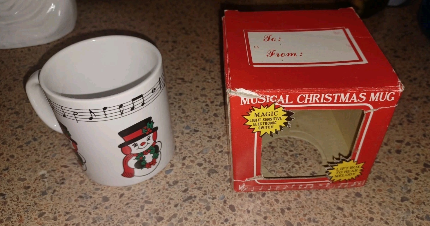 Vintage NOS 1985 TELCO Christmas Musical Mug Cup SNOWMAN Let It Snow In Box Vintage NOS 1985 TELCO Christmas Musical Mug Cup SNOWMAN Let It Snow In Box