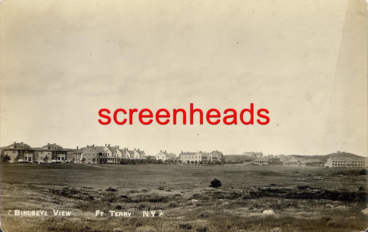 C1910 NEW YORK RPPC PHOTO "PLUM ISLAND FORT TERRY BIRDSEYE VIEW" VG UNUSED C1910 NEW YORK RPPC PHOTO "PLUM ISLAND FORT TERRY BIRDSEYE VIEW" VG UNUSED
