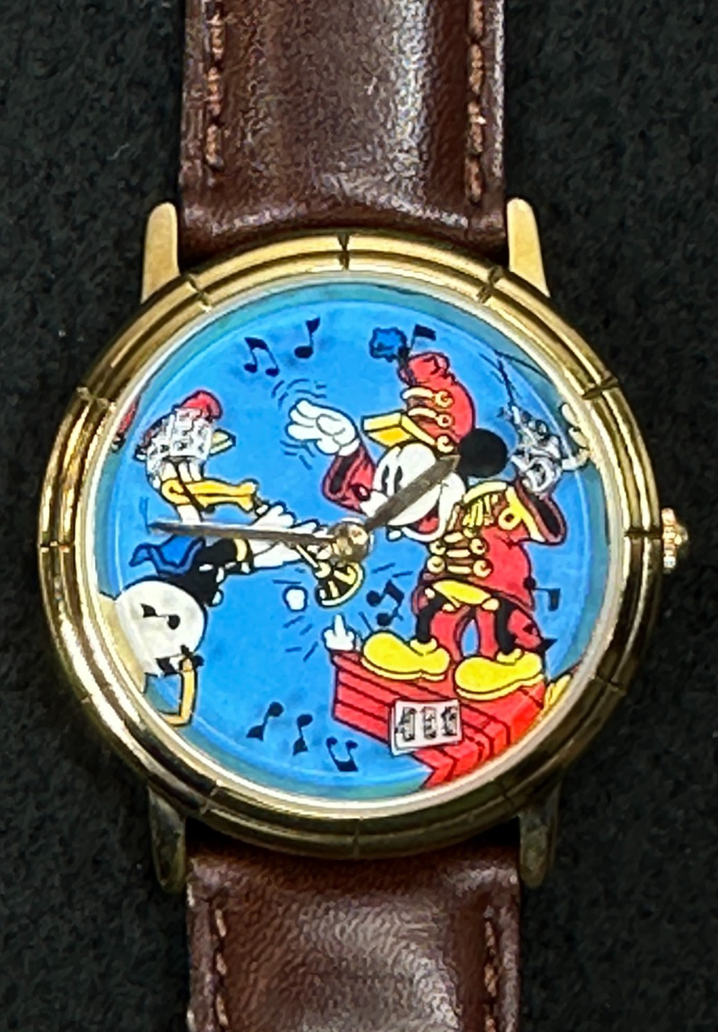 Vintage New Disney Band Leader Mickey Mouse Animated Musical Notes Watch DS-168 Vintage New Disney Band Leader Mickey Mouse Animated Musical Notes Watch DS-168