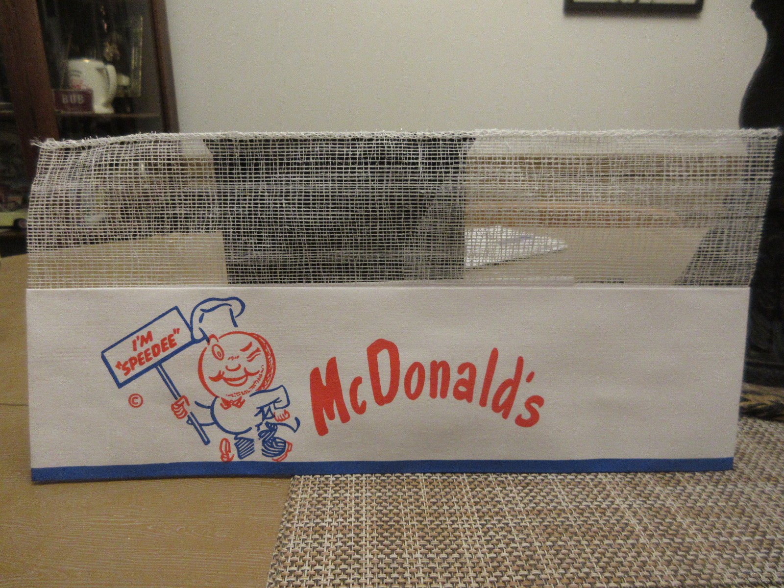 Vintage McDONALD'S I'M "SPEEDEE" 1960's EXPANDABLE PAPER HAT (NOS) Vintage McDONALD'S I'M "SPEEDEE" 1960's EXPANDABLE PAPER HAT (NOS)