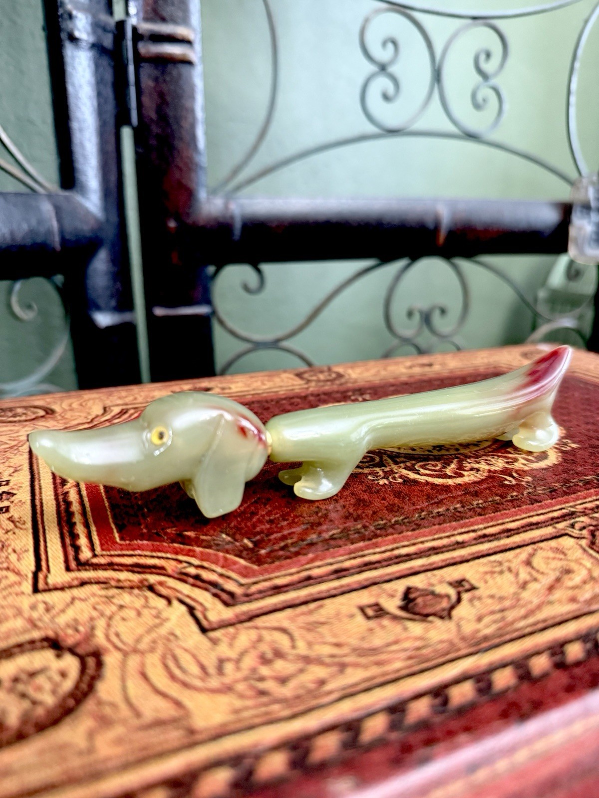 RaRe 1930s-40s Vintage Dachshund Green Swirl Bakelite Novelty Ink Pen Weiner Dog