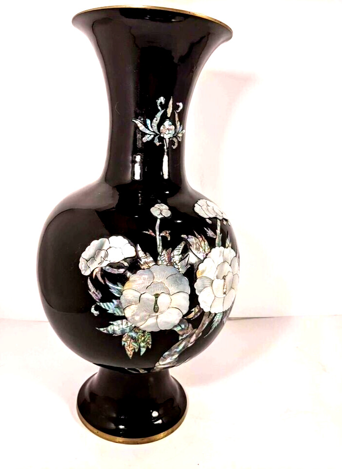 Vintage Oriental Black Lacquer Vase with Mother of Pearl Inlay