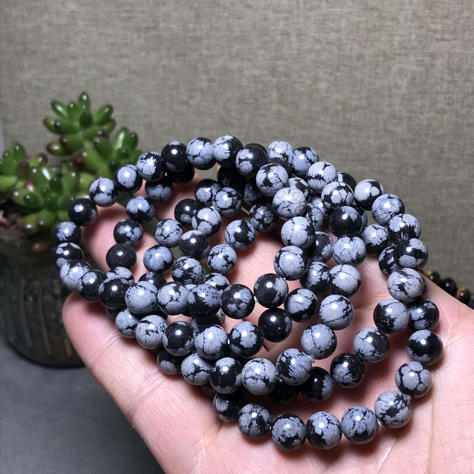 5Pcs Wholesal Natural Snowflake Obsidian bracelets Crystal ball sphere 8mm 5Pcs Wholesal Natural Snowflake Obsidian bracelets Crystal ball sphere 8mm