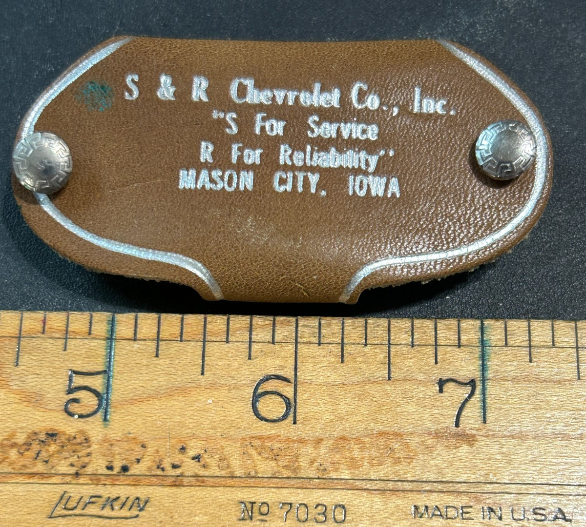Vintage Chevrolet Leather Key Fob Holder S&R CHEVY MASON CITY IOWA Vintage Chevrolet Leather Key Fob Holder S&R CHEVY MASON CITY IOWA