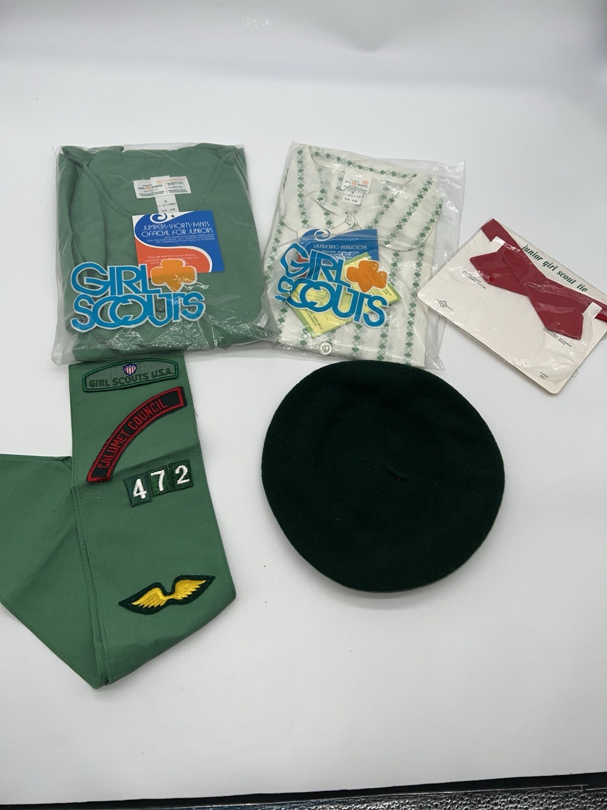 VTG 1970s Girl Scout Uniform Set w/Trefoil Pin and Indiana Troop#/Access