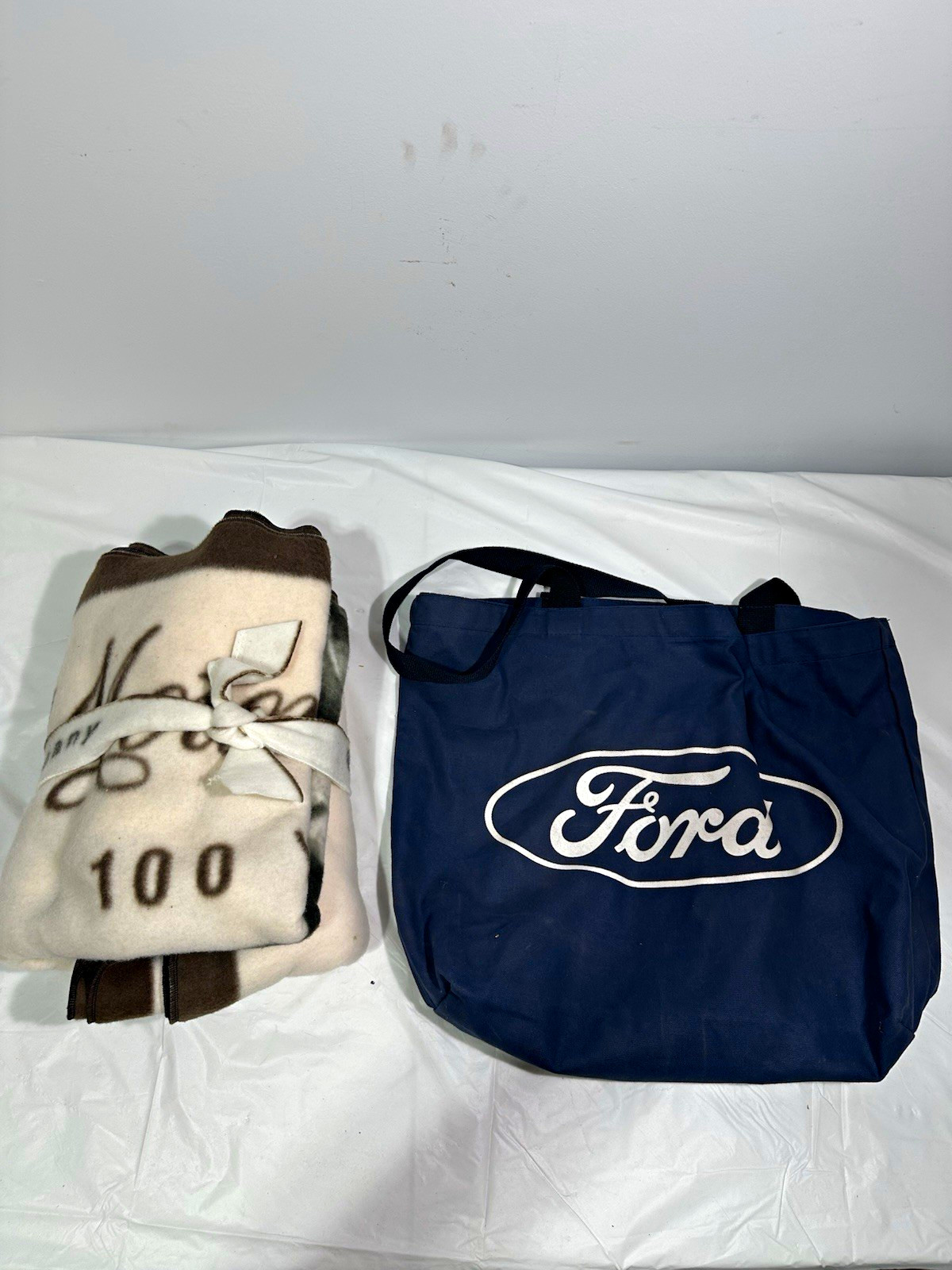 Ford Motor Company 100 Years Promo Tote Bag & Blanket/Throw Set Blue Beige Ford Motor Company 100 Years Promo Tote Bag & Blanket/Throw Set Blue Beige